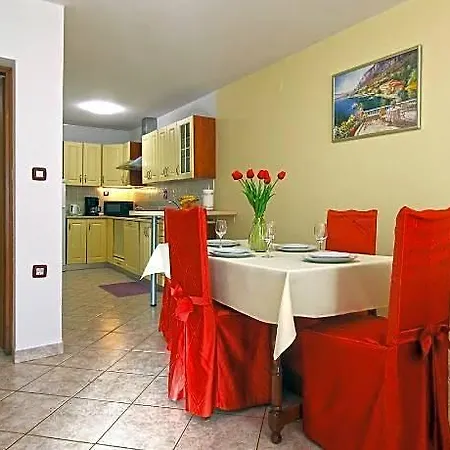 Hotel 1179